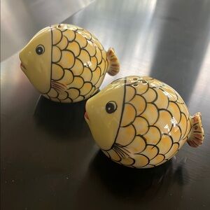 Yellow and Black Fish Decor for Dining